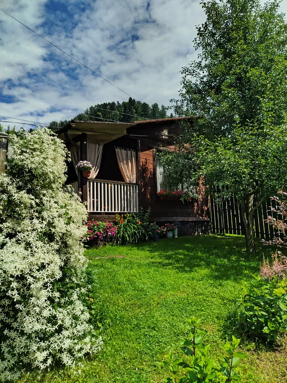 Коттедж Домик в саду — аренда посуточно в Артыбаш