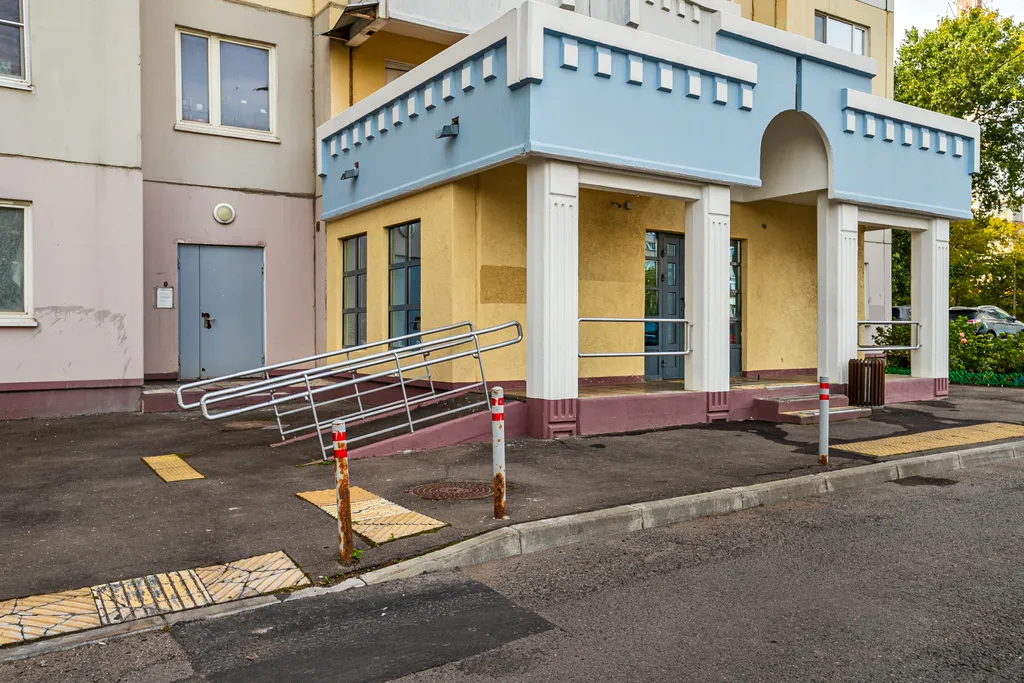 Квартира Двухкомнатная квартира у метро Пионерская — Москва