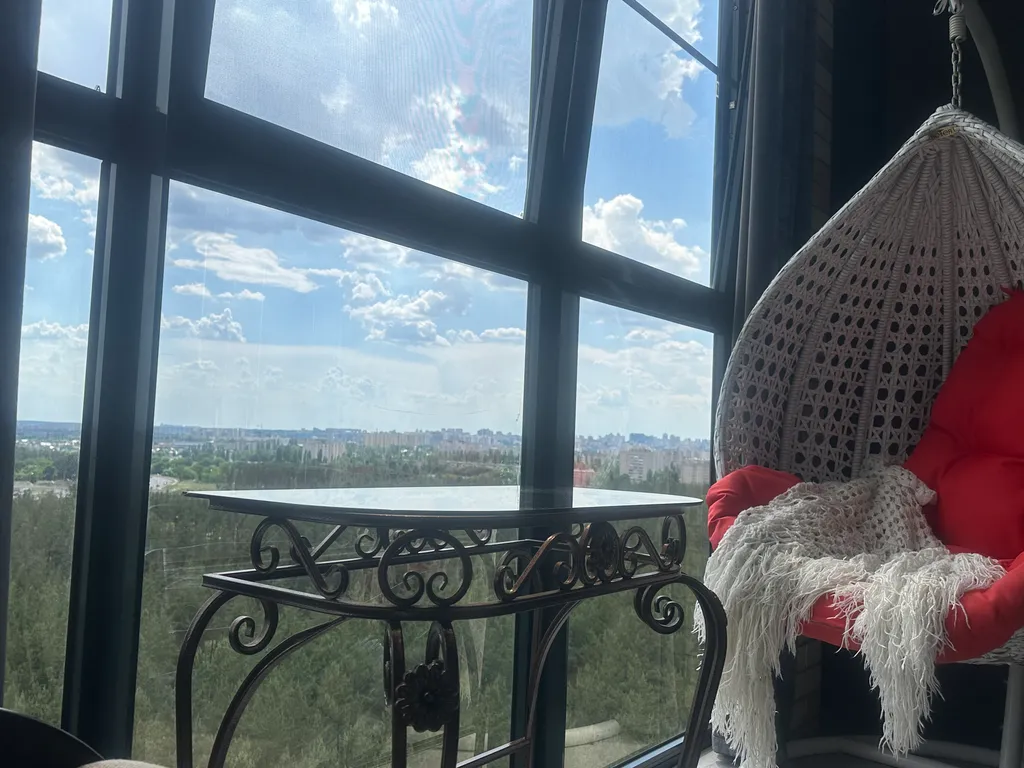 Шикарная новая трёхкомнатная квартира комфорт класса