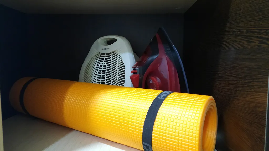 Яркая студия в ЖК Резидент