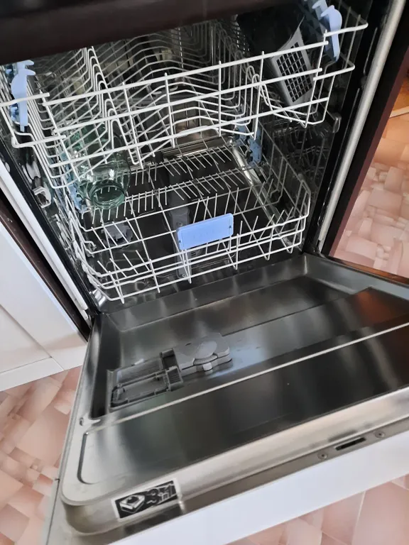 2х этажная часть дома с садом