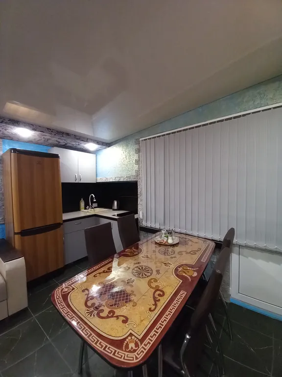 Бесконтактное заселение. Часть дома с отдельным входом и двором.