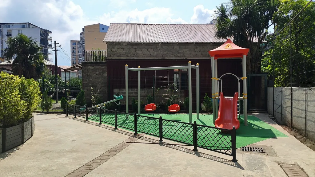 Яркая студия в Next Orange