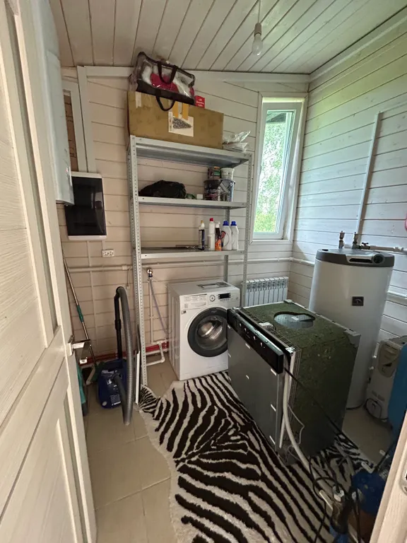 4-комнатный Дом