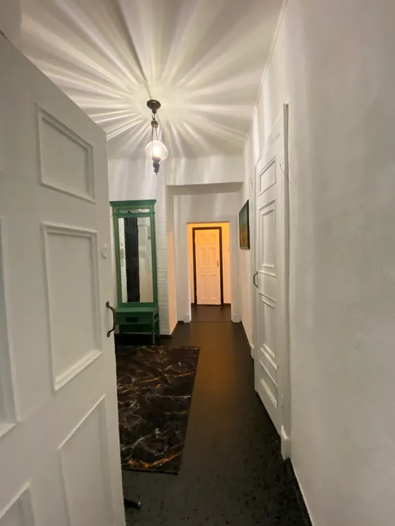 Атмосферная сталинка в центре города