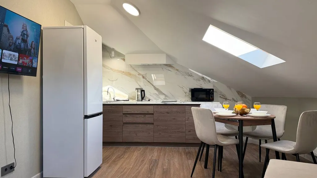 Апартаменты на мансарде Family nomer 14