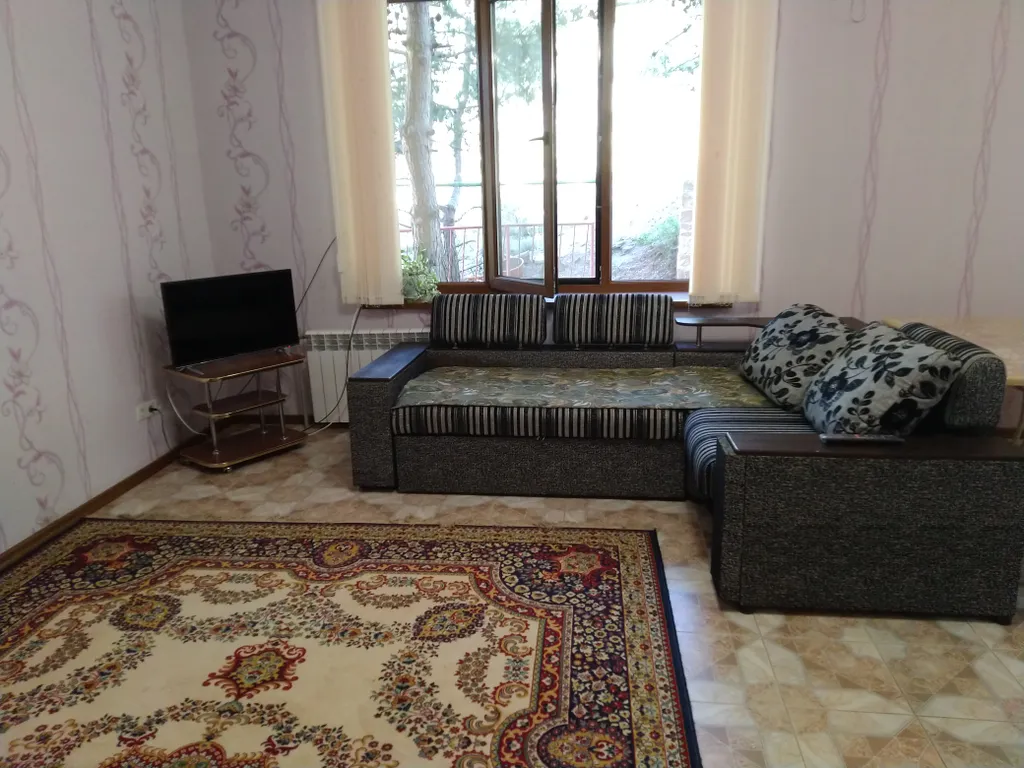 Квартира Комната — аренда посуточно в Партенит