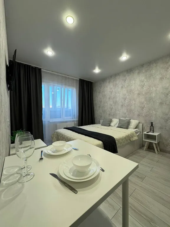 Квартира Квартира - Студия для 2х гостей в новом доме. Скидка от 5 ночей! — Тюмень