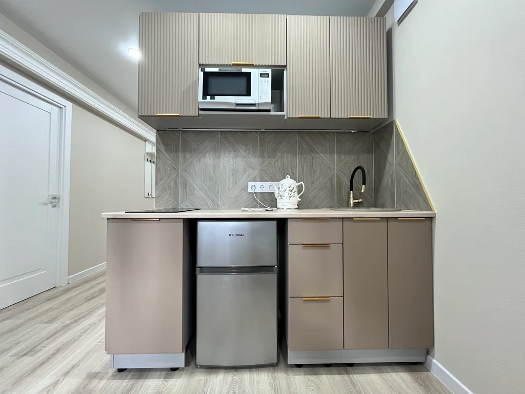 Квартира Двухкомнатная квартира возле ДЖ вокзала Адлер — Сочи