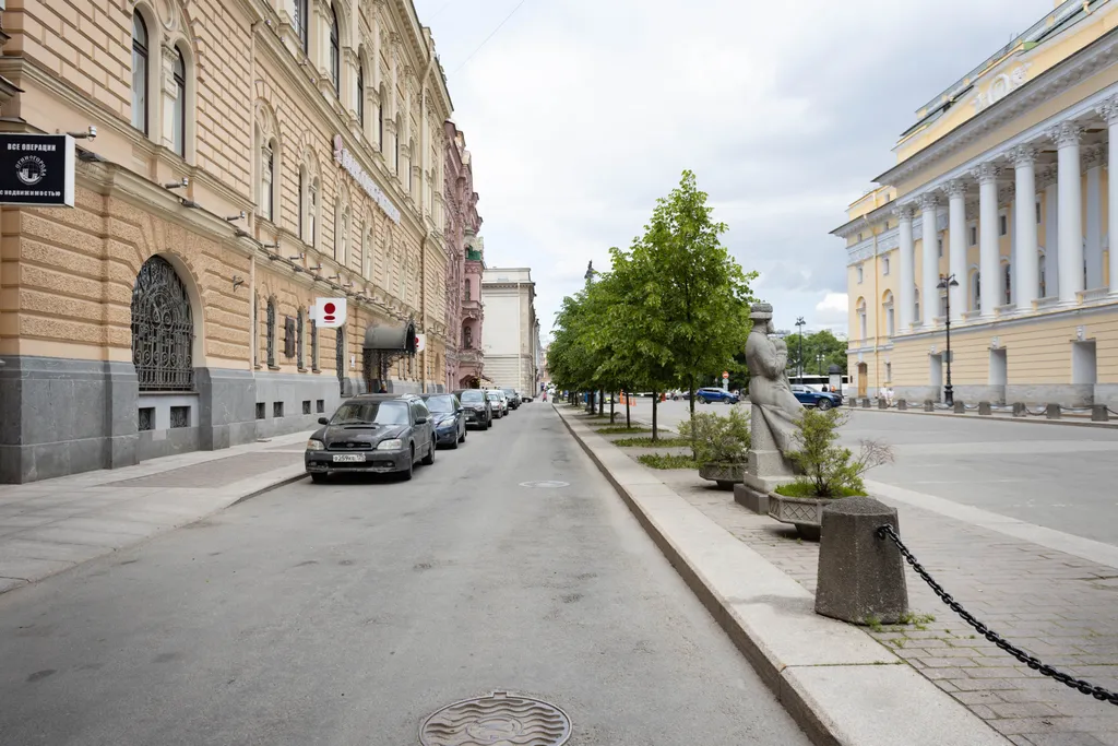 Апартаменты у Александринского театра