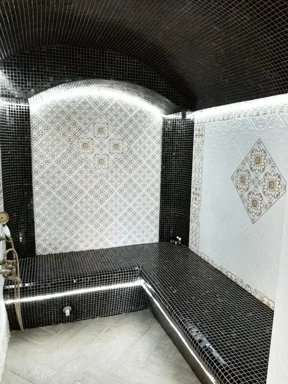 Современный дом с хаммамом и сауной