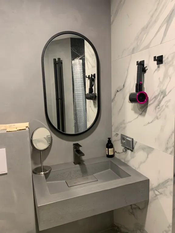 Двухместный,двухкомнатный номер Джуниор Сюит с одной общей кроватью