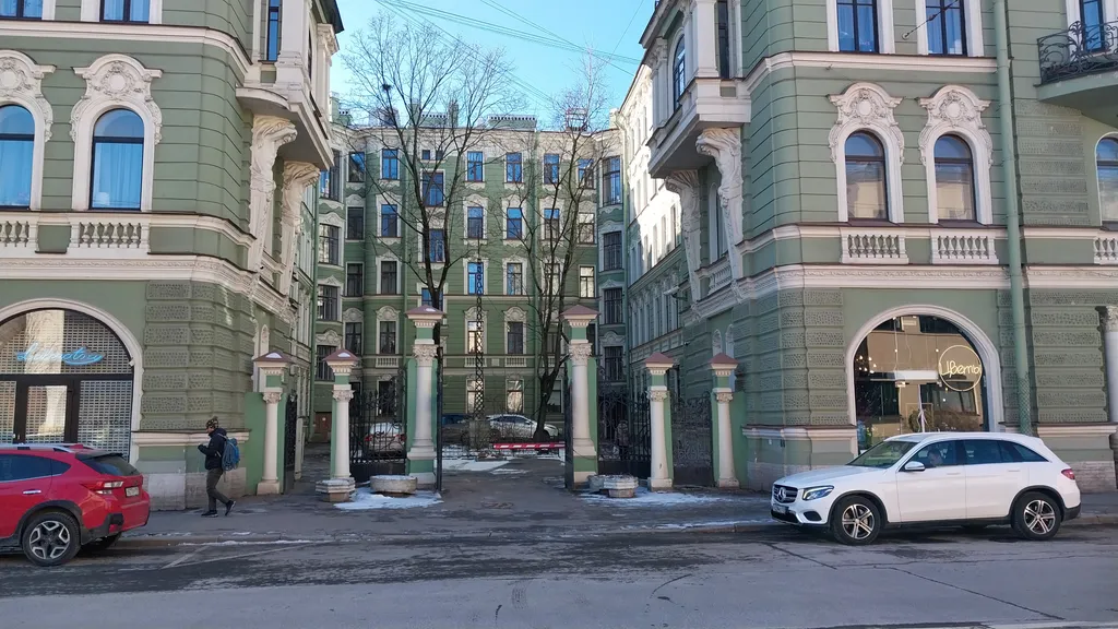 Необычная квартира в историческом центре