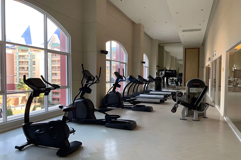 Красивый вид на бассейн с Пиратскими кораблями, для семей и пар