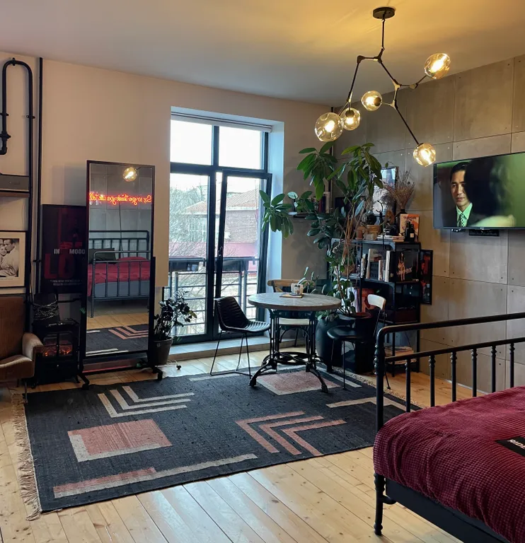 Студия в самом центре города