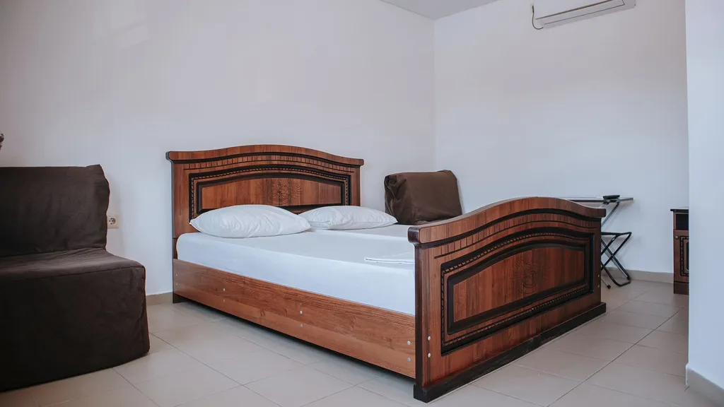 Коттедж 1-комнатный Дом — аренда посуточно в Джубга