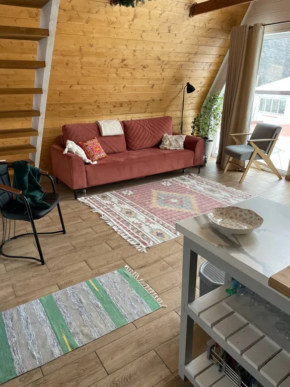 Коттедж Модерн рядом с рестораном "Долина Солнца"