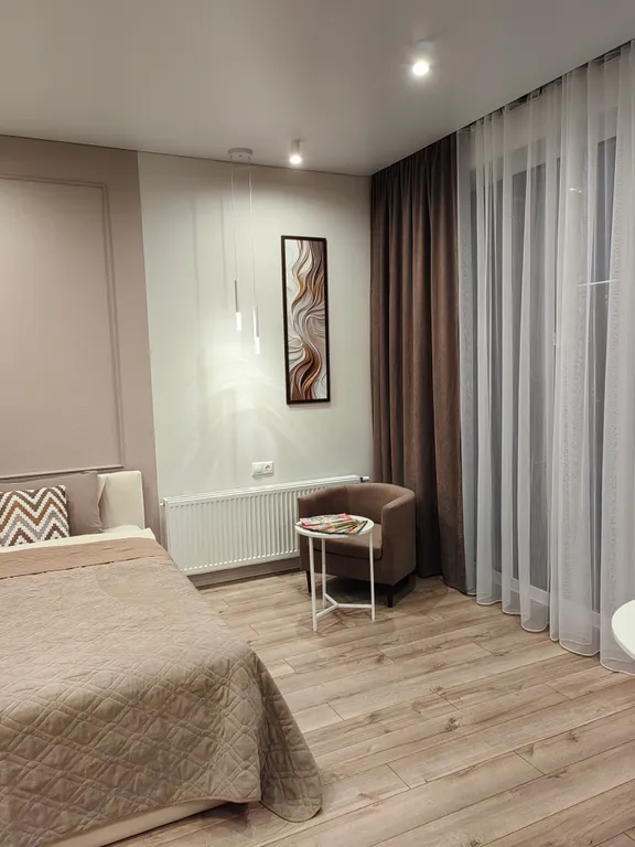 Уютная квартира - студия с кондиционером недалеко от аэропорта