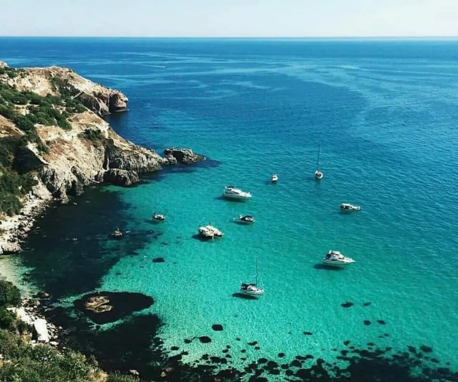 Коттедж Коттедж Большой секрет, для маленькой компании — Севастополь