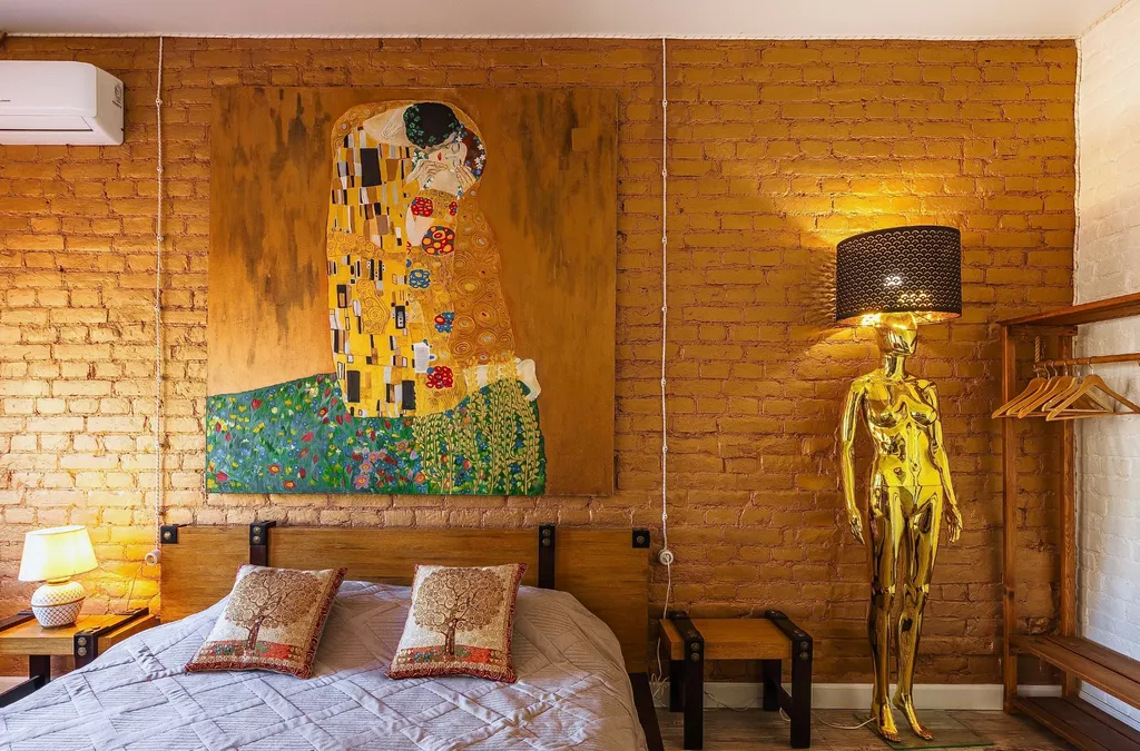 Эксклюзивныe апартамeнты в стилe поп-apт на Невском проспекте