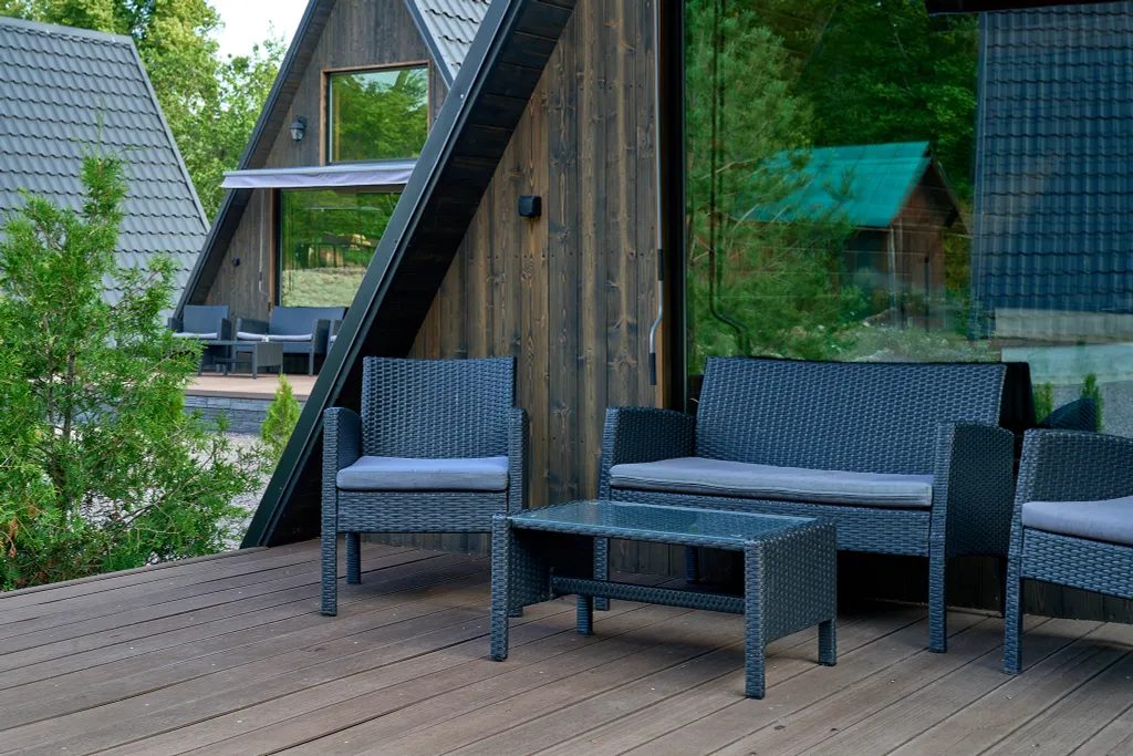 Треугольный дом на Финском заливе