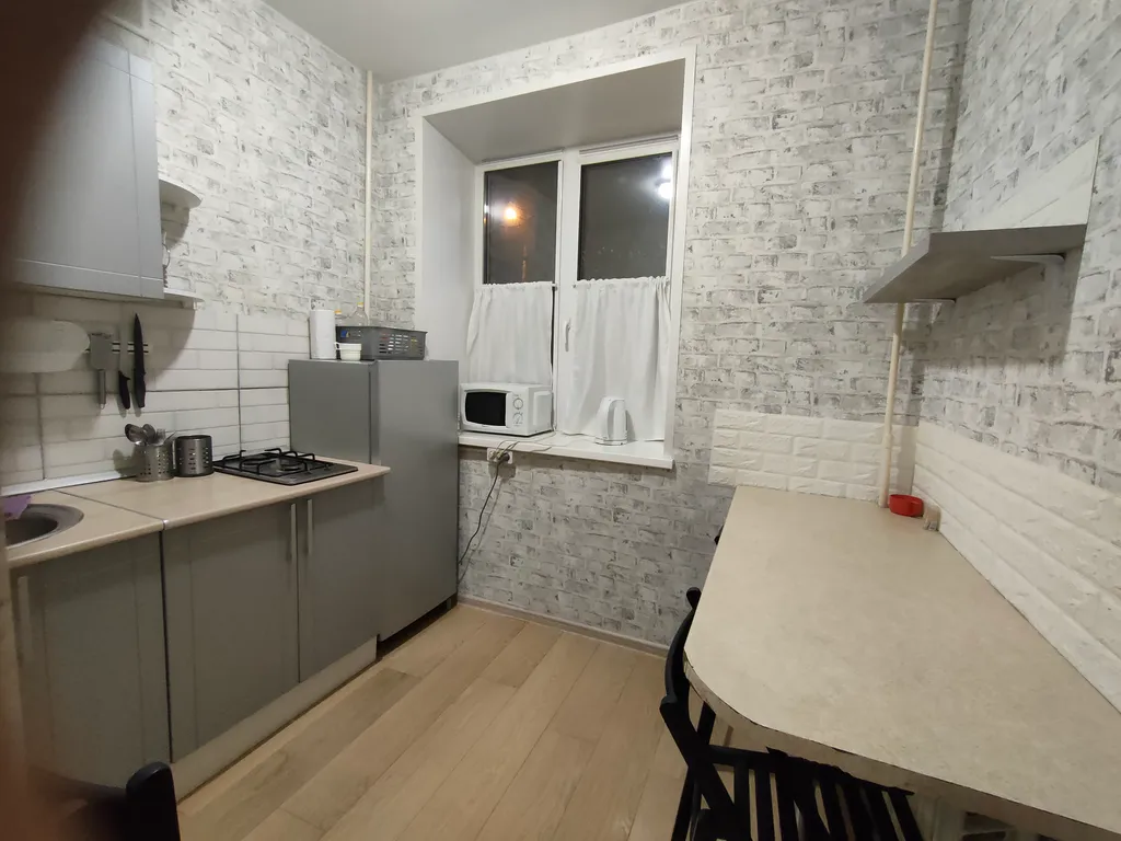 Центр, ближе к мрв, к областной и офтальмологической больницей, сафу