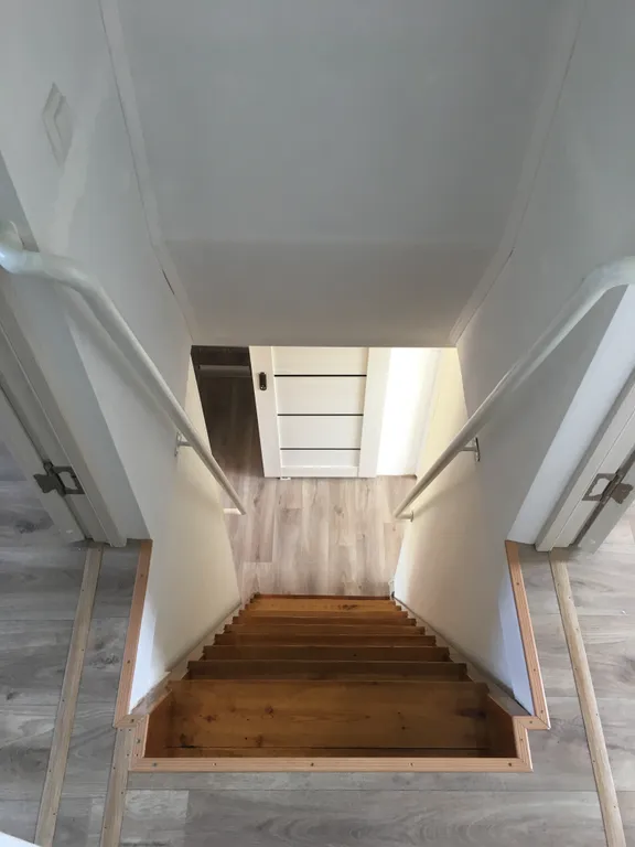 Дом с бассейном и баней рядом с лучшим песчаным пляжем в Орловке