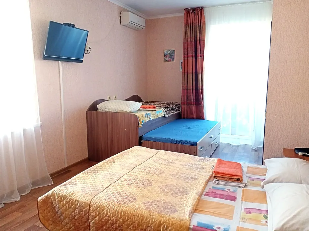 Апартамент Оранж – вариант для семьи или компании до 5 гостей