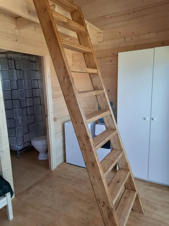 Коттедж Домик без кухонной зоны — Кучугуры