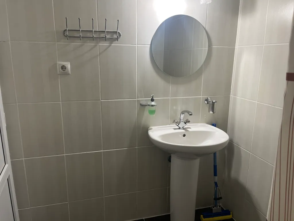 Трехместный улучшенный с ванной комнатой