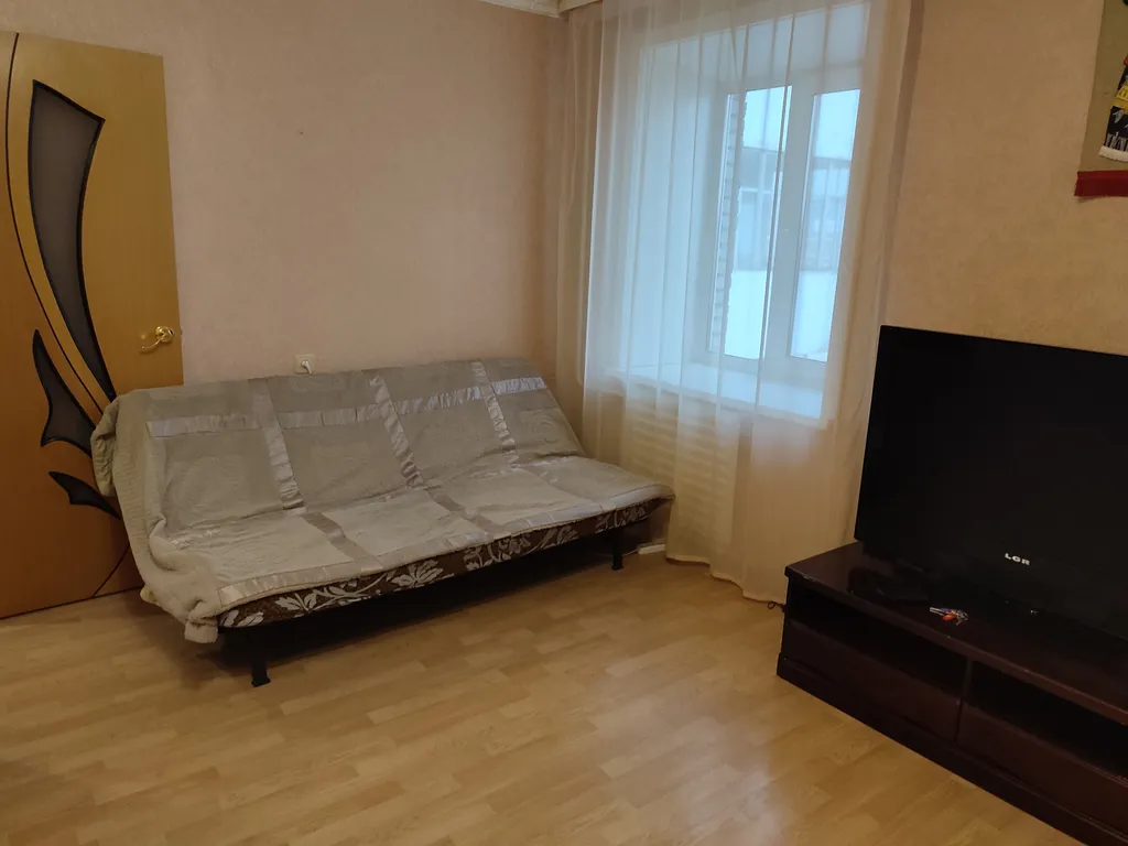 Уютная солнечная квартира