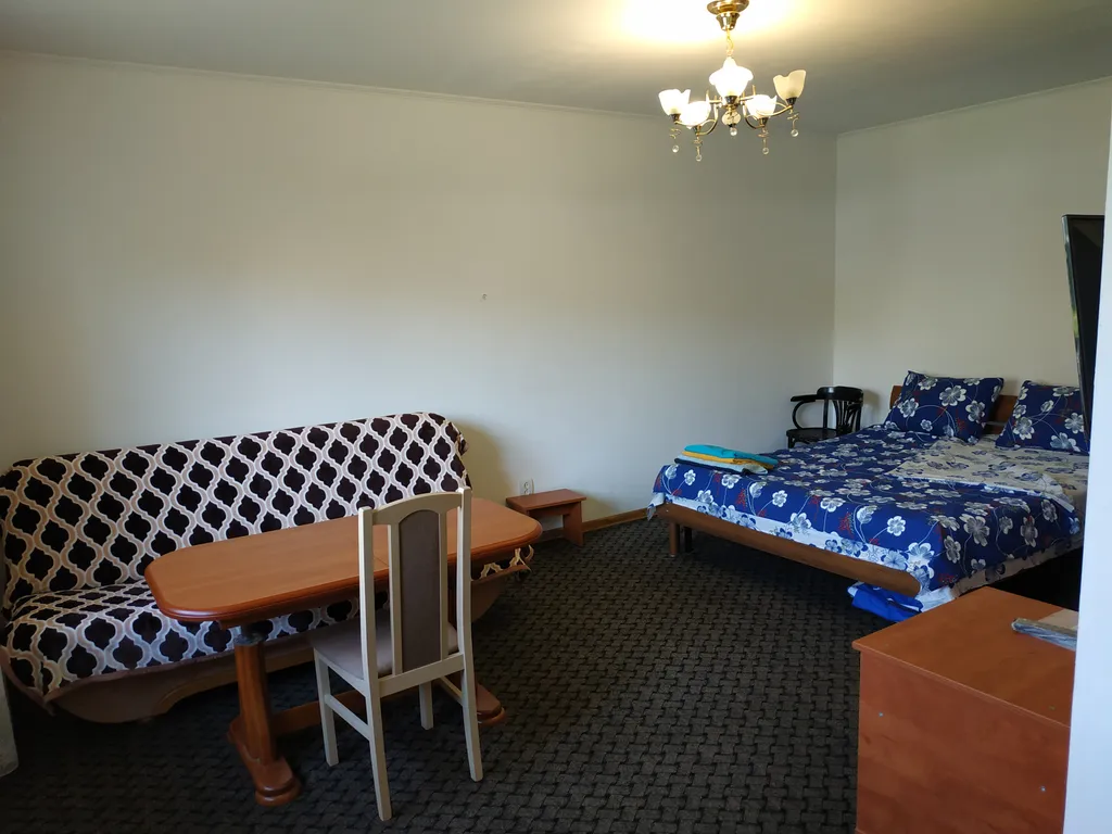 Квартира в домике с парковкой и отдельным входом