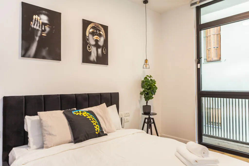 Стильная и полностью оборудованная квартира в центре у моря