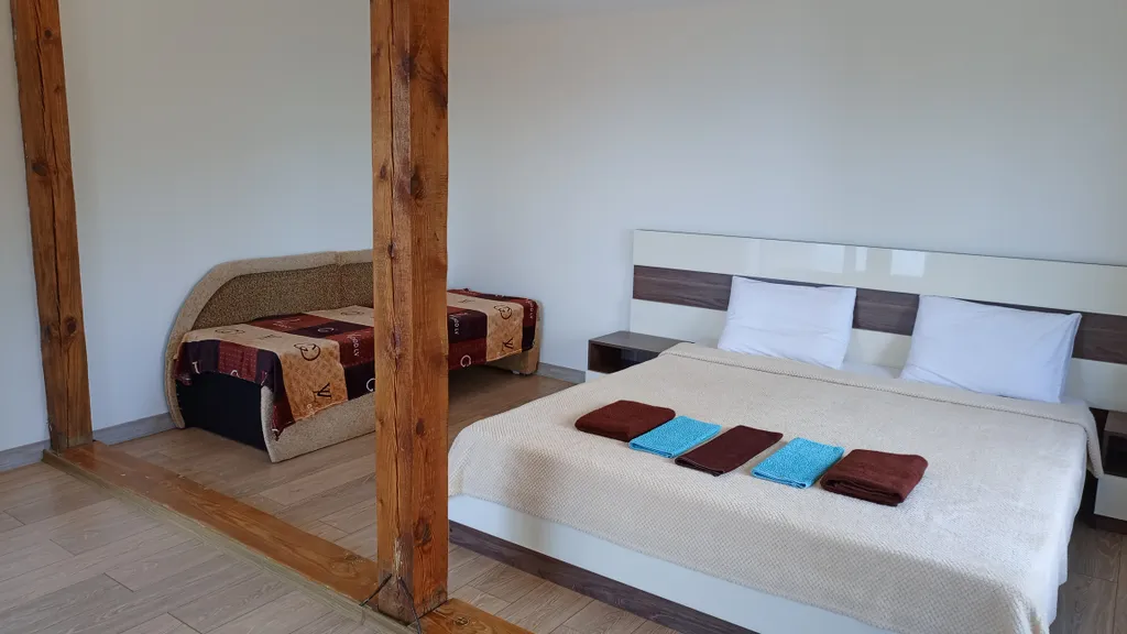 Трёхкомнатная квартира с панорамным видом на море и горы