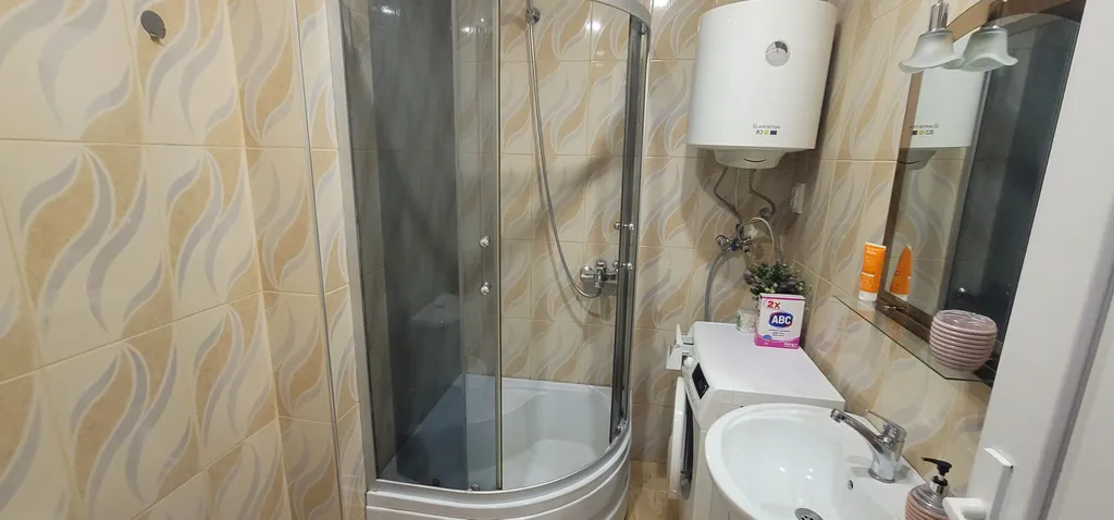 Sweet home on the sea