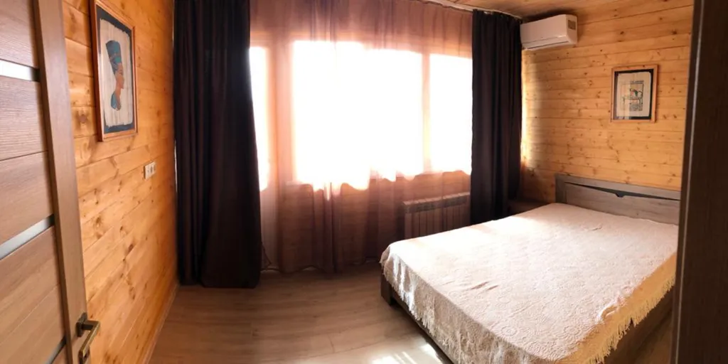 2-комнатная квартира с балконом и прекрасным видом на море и горы