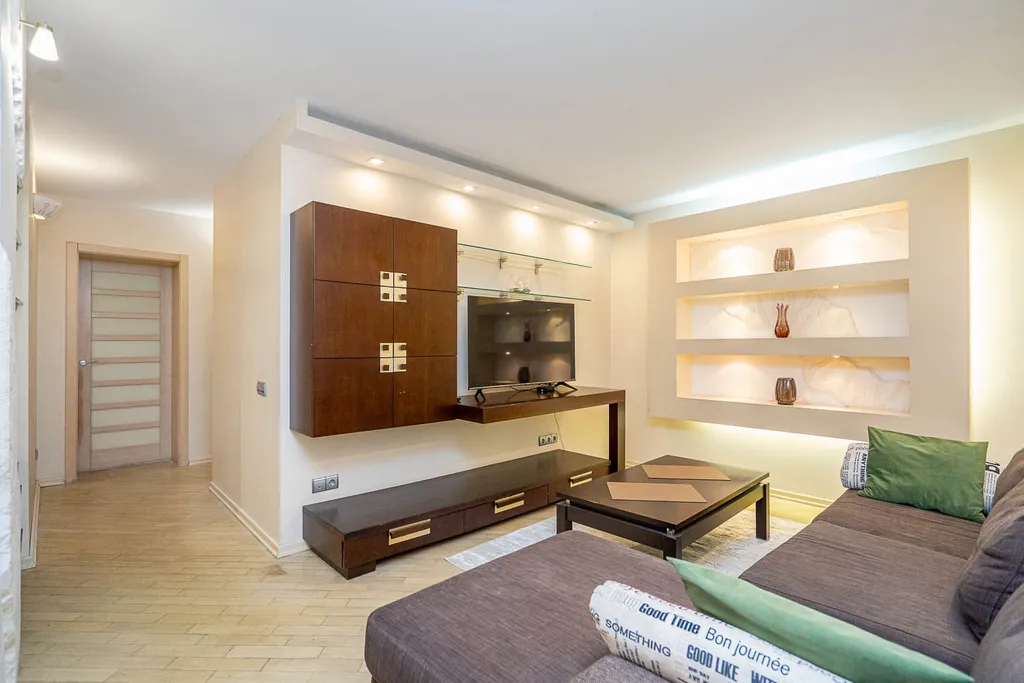 Трехкомнатные апартаменты  в центре