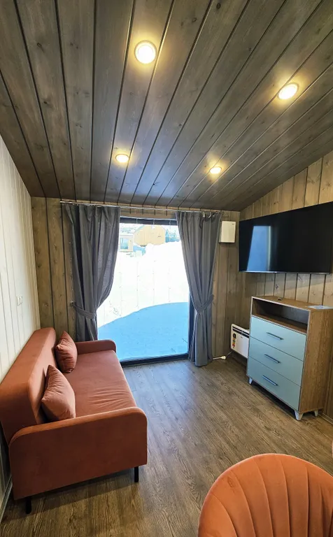 Далеко и надолго