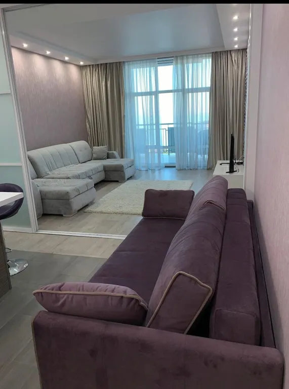 Уютная квартира в центре с потрясающим видом на море