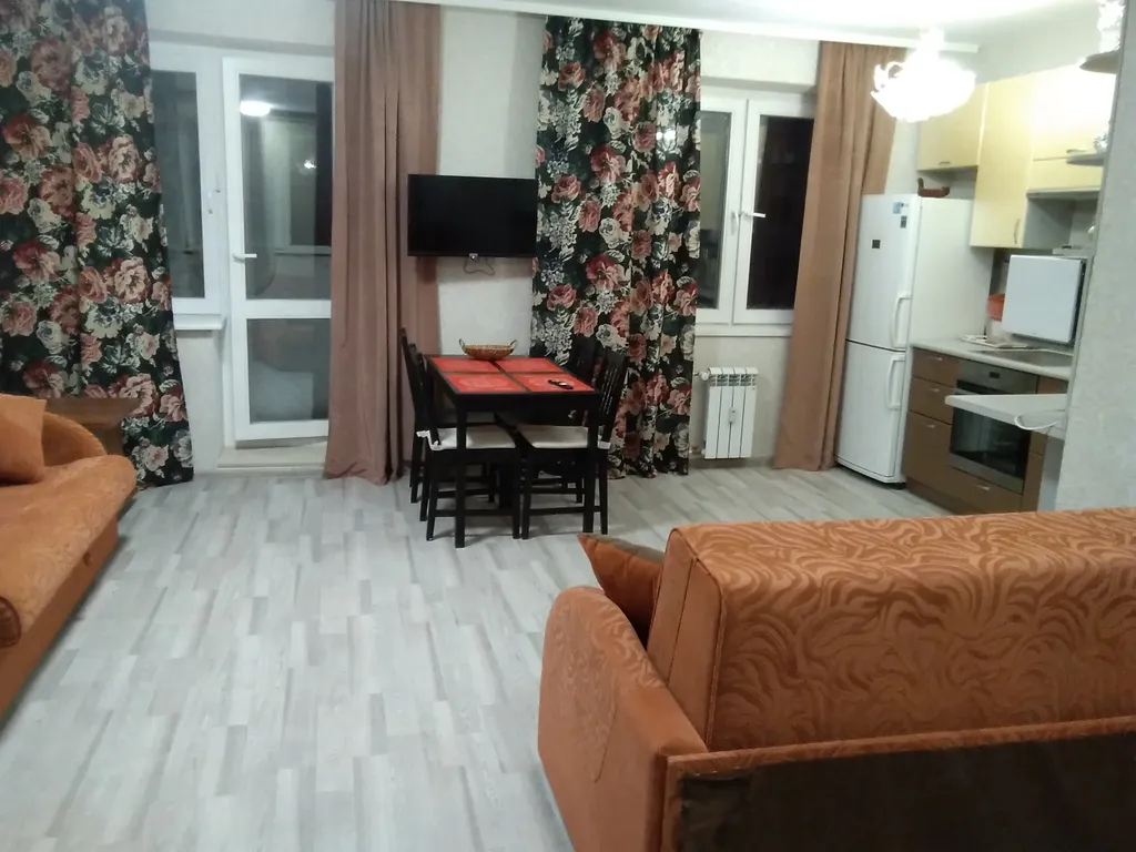 Уютная квартира студия на Нефтяниках