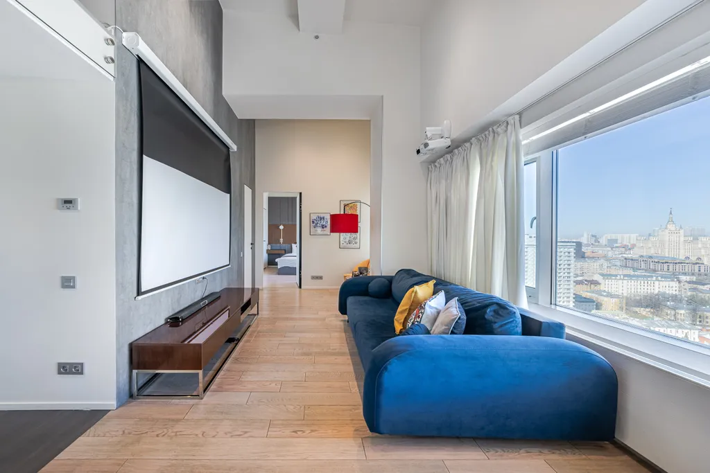 Двухуровневые апартаменты Смарт Хост с проектором и PS4