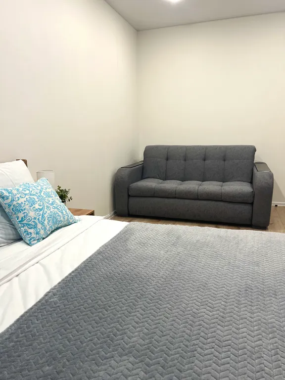 уютная квартира в новом доме.