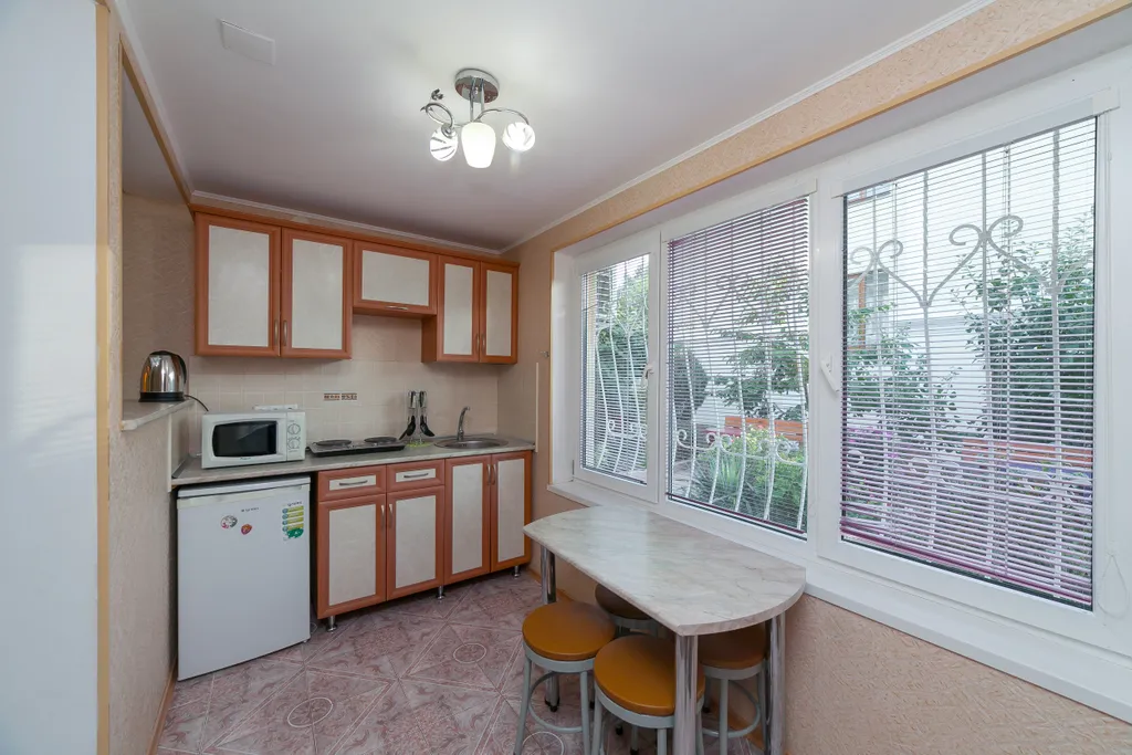 Уютные апартаменты с двориком в центре города