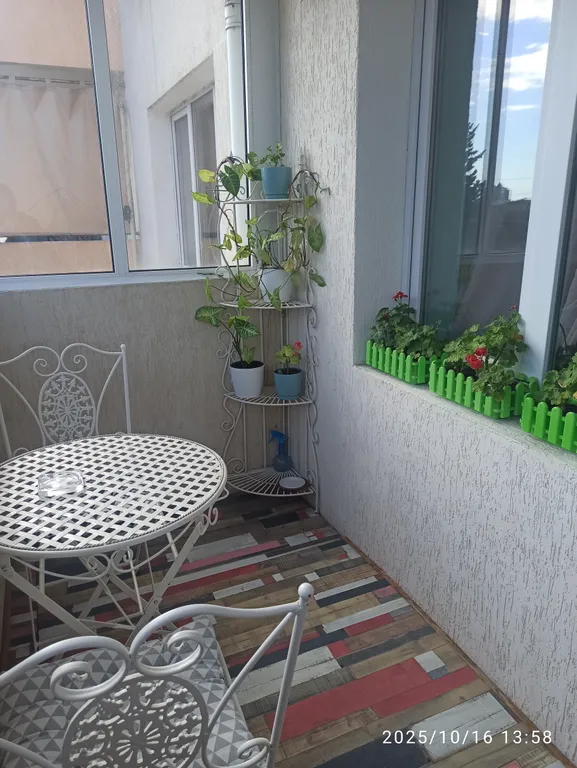 Уютная квартира с закрытой охраняемой территорией — аренда посуточно в Алушта