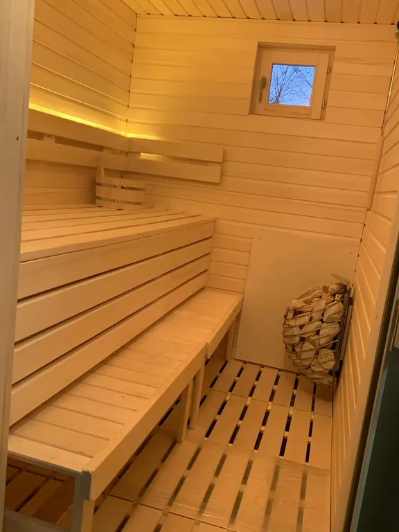 Дом в скандинавском стиле у озера Кипень на 6 гостей