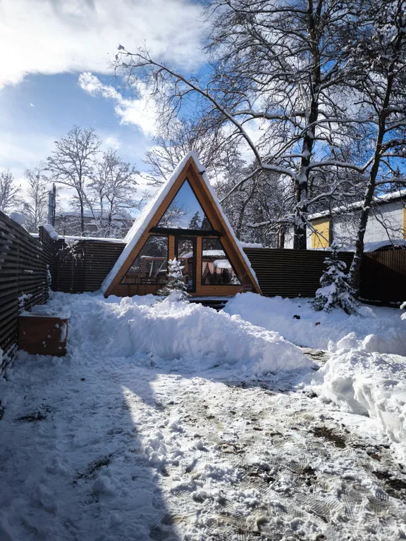 Дом в стиле Афрейм Дача у Горы