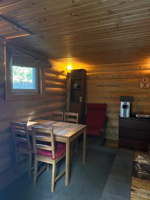 Загородный дом с баней и беседкой