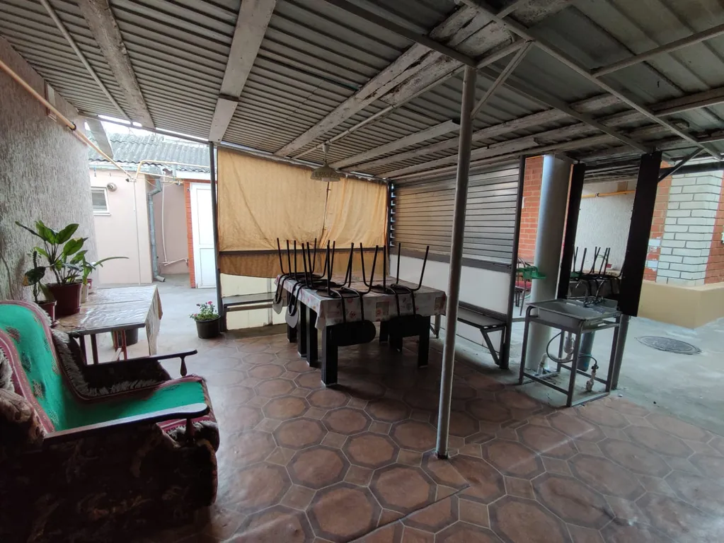 Коттедж Домик с беседкой — Анапа