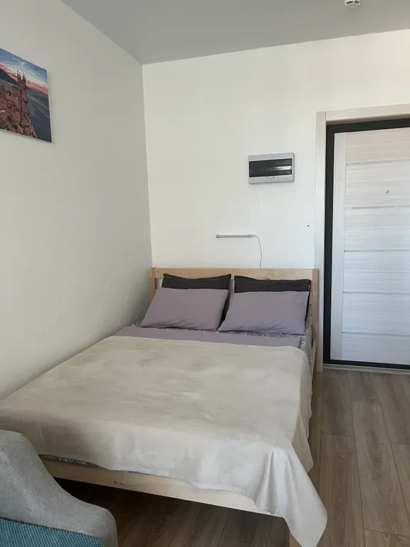 Уютная студия с видом на бассейн