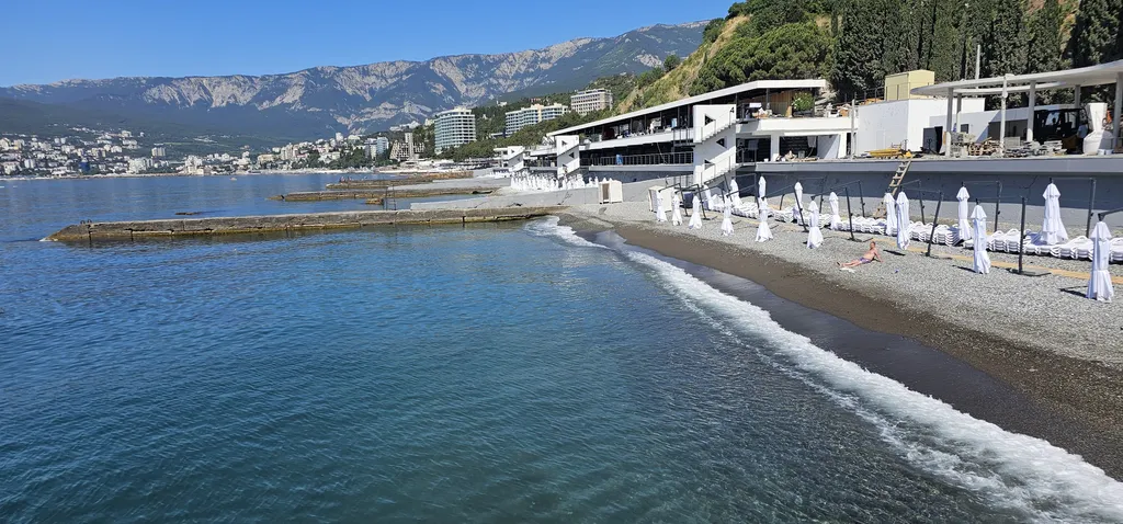 Квартира с видом на море, 50 метров от моря